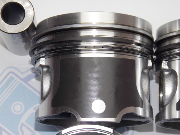 Поршни к-кт 4шт ремонт +0,50 RENAULT K9K