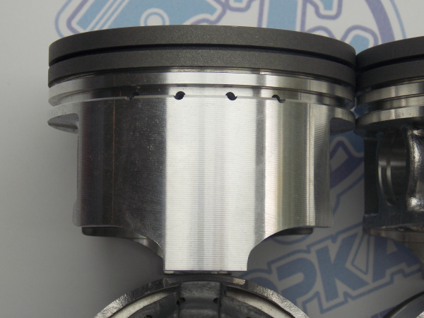 Поршни + кольца к-кт 4шт стандарт SUZUKI J20A II