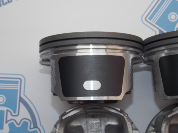 Поршни + кольца к-кт 4шт стандарт MAZDA LF-DE (без выемок)