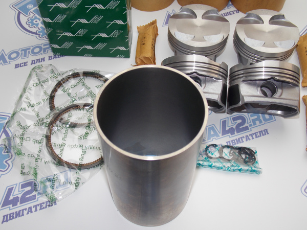 Поршни + гильзы к-кт 4шт Citroen EP6, N12B16