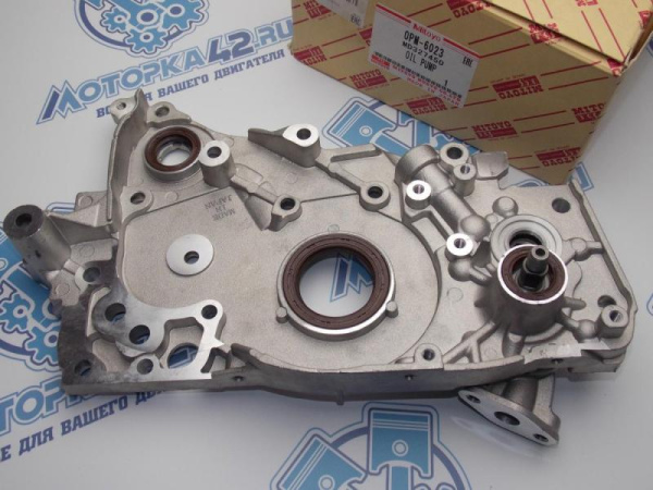 Насос масляный Mitsubishi 4G64