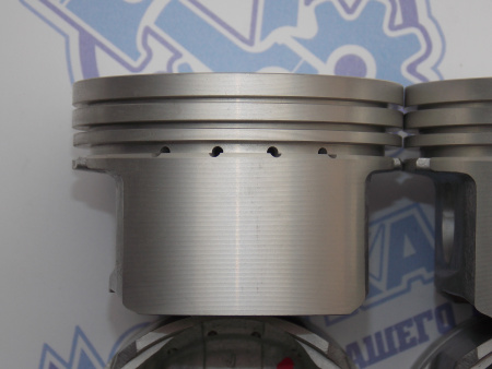 Поршни + кольца к-кт 4шт стандарт GM F14D3