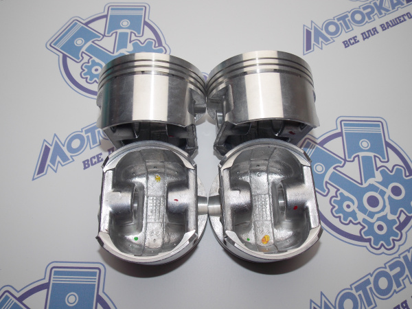 Поршни + кольца 4шт стандарт HONDA D17A1, A7, A8