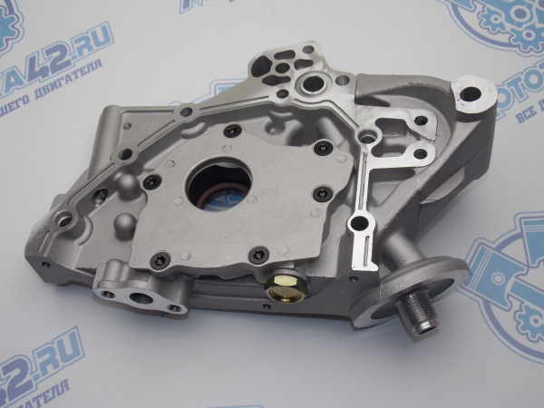 Насос масляный Mitsubishi 4G18