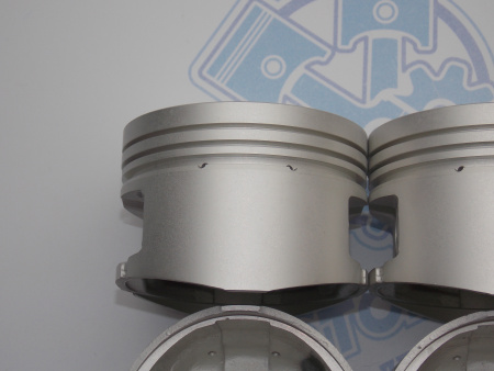 Поршни + кольца AW 4шт ремонт +0,50 NISSAN GA16