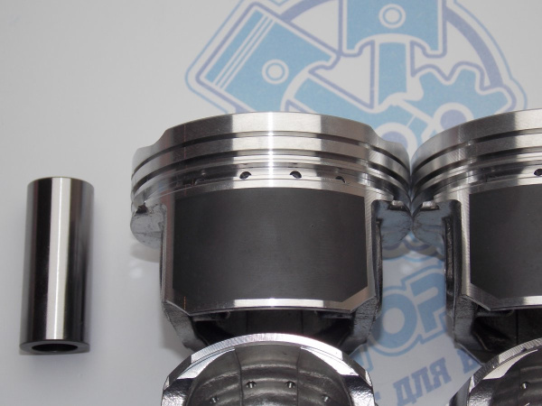 Поршни + кольца 4шт ремонт +0,50 Geely Emgrand 1,5