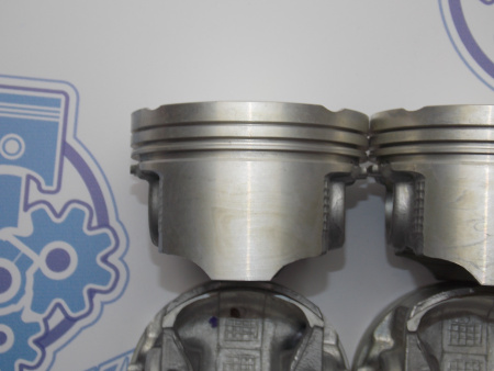 Поршни + кольца к-кт 4шт стандарт MAZDA Z5