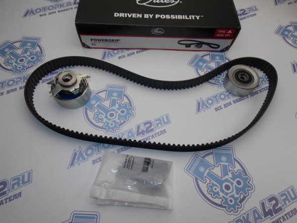 Комплект GATES ремня ГРМ GM Aveo, Cruze 1.6 / 1.8