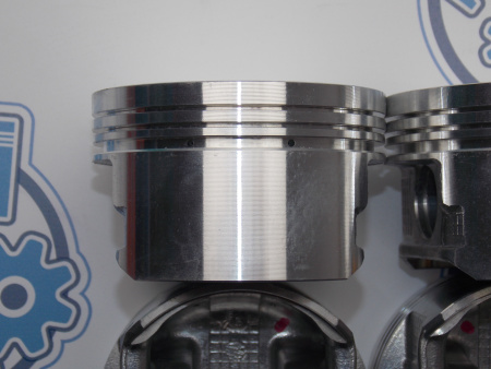 Поршни + кольца к-кт 4шт ремонт +1,00 HONDA F20B