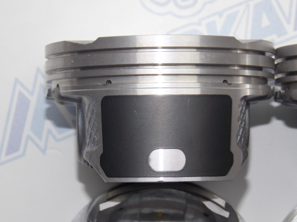 Поршни + кольца 4шт ремонт +0,50 ZY-VE Mazda