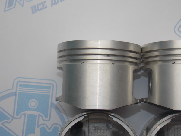 Поршни + кольца к-кт 4шт ремонт +0,50 NISSAN GA14DE