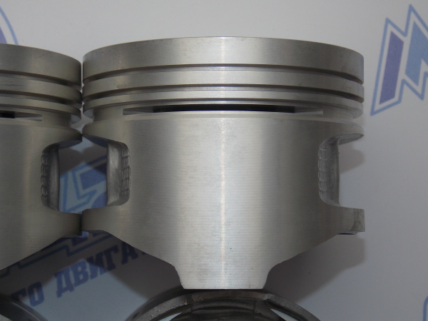 Поршни + кольца 4шт ремонт +0,50 TOYOTA 3S-FE '86-'89