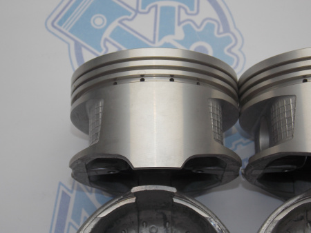 Поршни + кольца к-кт 4шт ремонт +0,50 TOYOTA 7A-FE