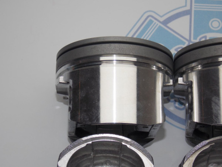 Поршни + кольца 4шт стандарт NISSAN QG15DE