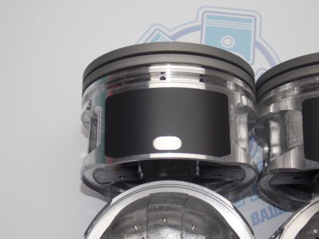 Поршни + кольца к-кт 4шт ремонт +0,50 TOYOTA 3RZ-FE