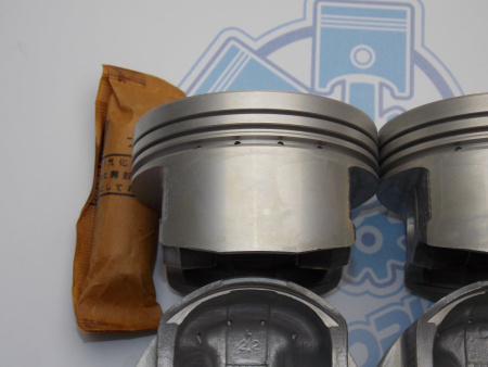Поршни + кольца к-кт 4шт ремонт +0,50 TOYOTA 1NZ-FE I