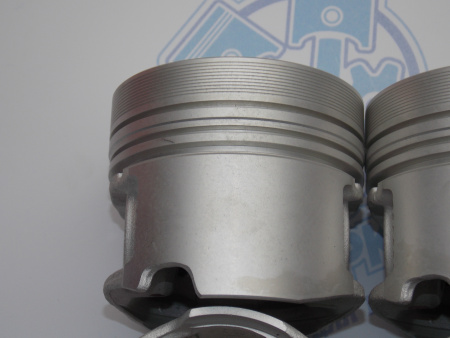 Поршни IZUMI к-кт 4шт ремонт +1,00 NISSAN LD23 