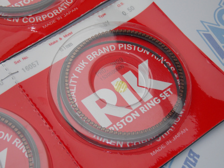 Поршни + кольца к-кт 4шт ремонт +0,50 HONDA R18A