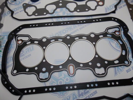 Ремкомплект двигателя HONDA D15B 90-