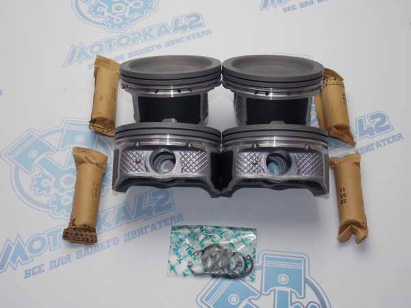 Поршни + кольца к-кт 4шт ремонт +0,50 MAZDA L5-VE
