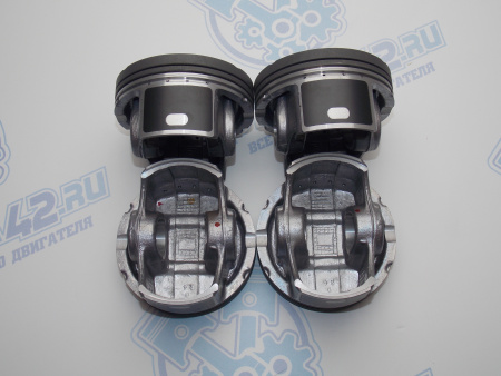 Поршни + кольца 4шт ремонт +0,50 TOYOTA 2ZR-FAE