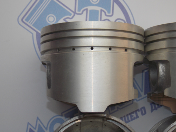 Поршни + кольца к-кт 4шт стандарт MMC 4G63 NEW