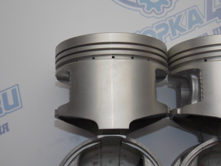 Поршни + кольца к-кт 4шт ремонт +0,50 HONDA F18A, F20Z2