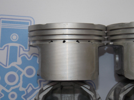 Поршни + кольца к-кт 4шт ремонт +0,25 GM F14D3