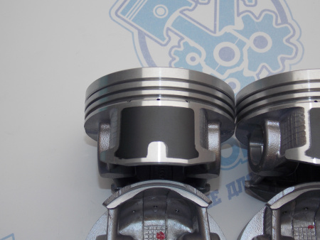 Поршни + кольца к-кт 4шт ремонт +0,50 HONDA L13A4