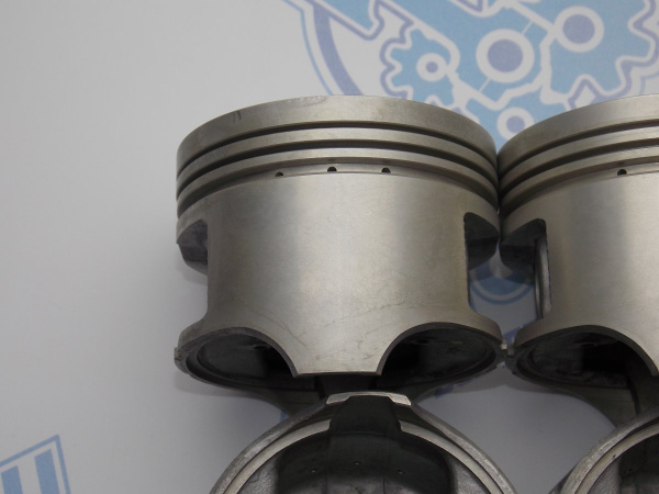 Поршни + кольца к-кт 4шт стандарт STD HONDA D15B1, D15B2